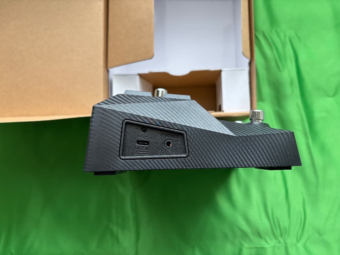 Zoom G2 Four ギターエフェクター