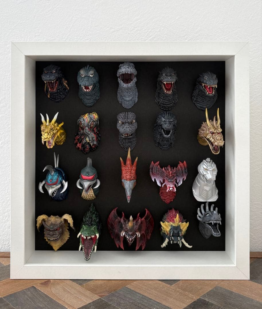 ゴジラ 一番くじ モンスターヘッドマグネット 20個 額装 コレクションボックス