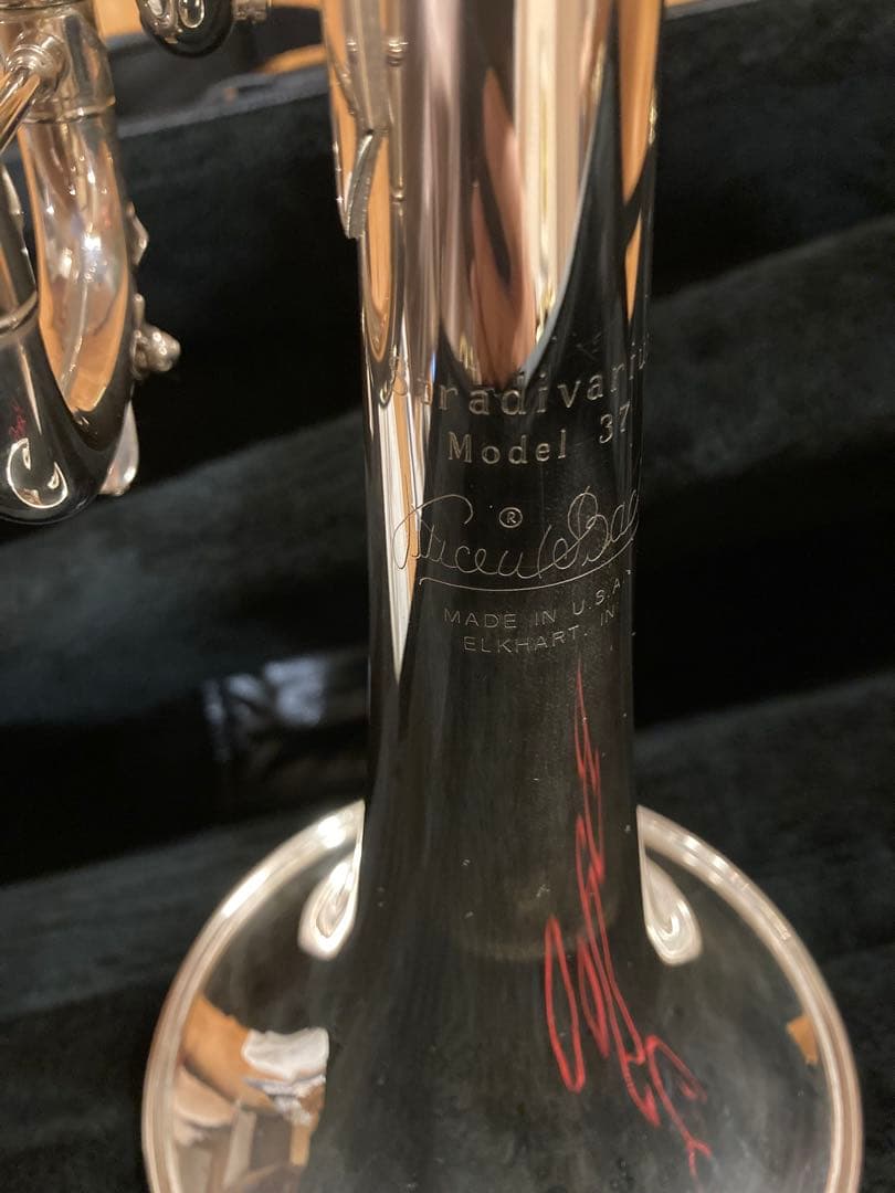 Bach Stradivarius Model 37 トランペット 本体