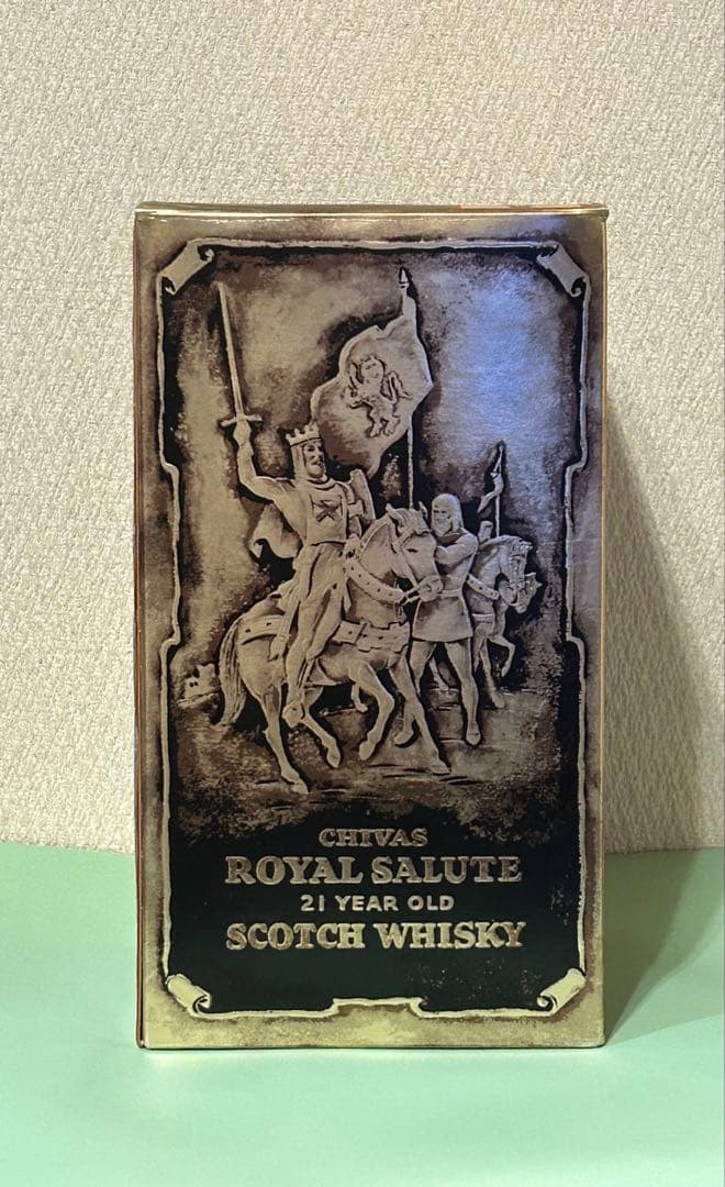 シーバス　ロイヤルサルート21年未開封　 SALUTE 古酒 赤