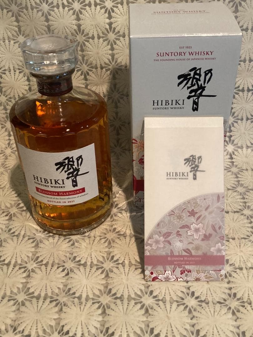 サントリー 限定ウイスキー 響ブロッサムハーモニー＆ザ・エッセンス