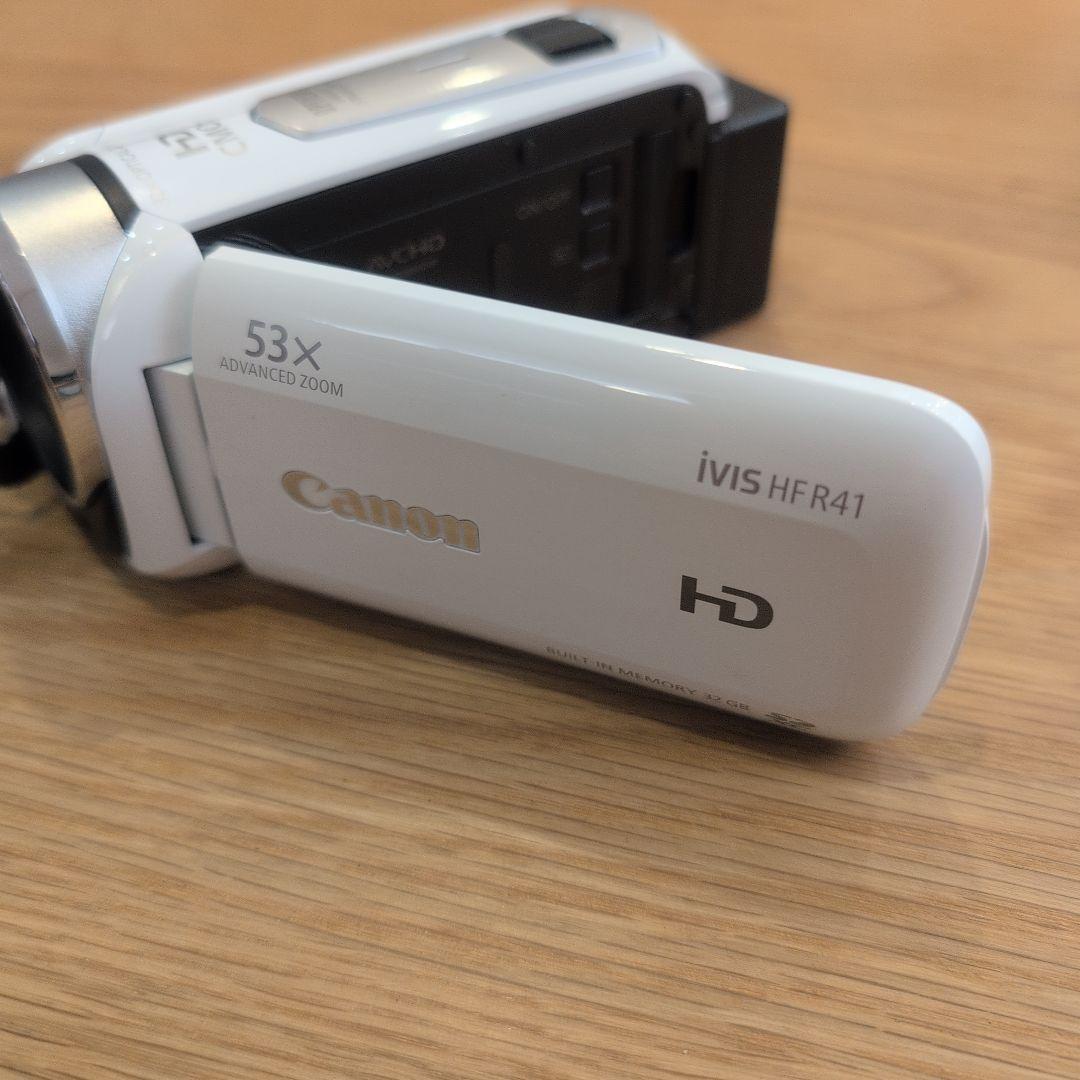 Canon iVIS HFR41 ビデオカメラ本体8GBカード・バッテリー2個付