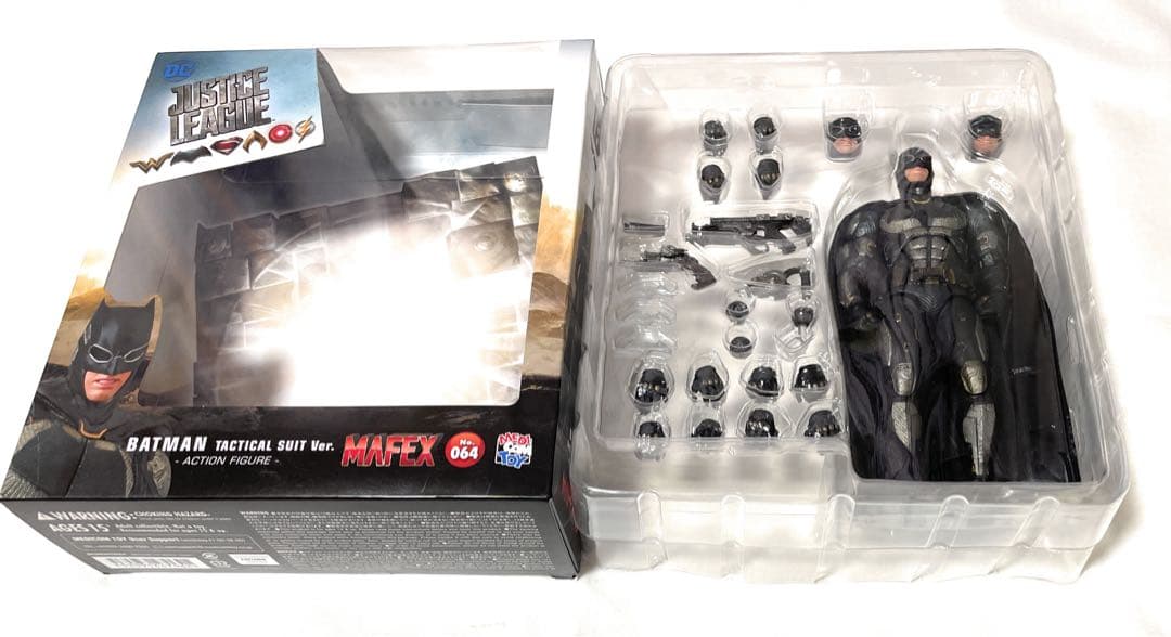 【希少】MAFEX No.64MAFEX BATMAN タクティカルスーツver