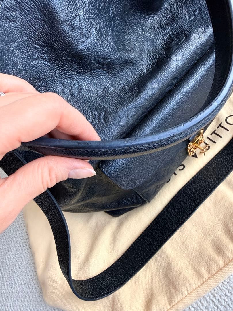 【メロディー】LOUIS VUITTON メティスホーボー モノグラム・