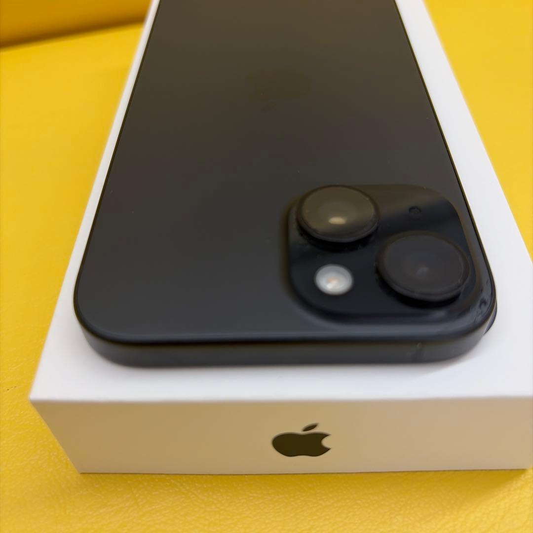 Apple iPhone 15ブラック 本体 SIMフリー512gb