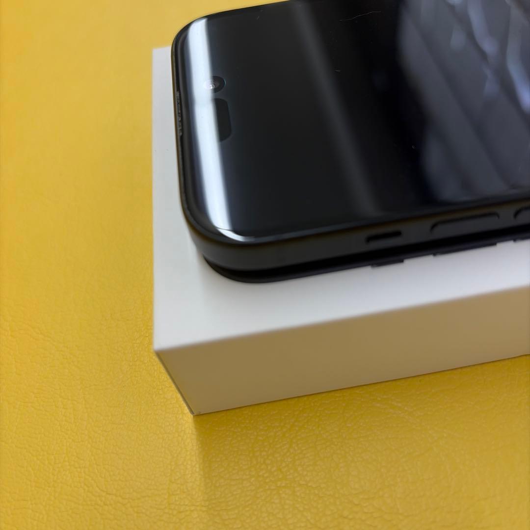 Apple iPhone 15ブラック 本体 SIMフリー512gb