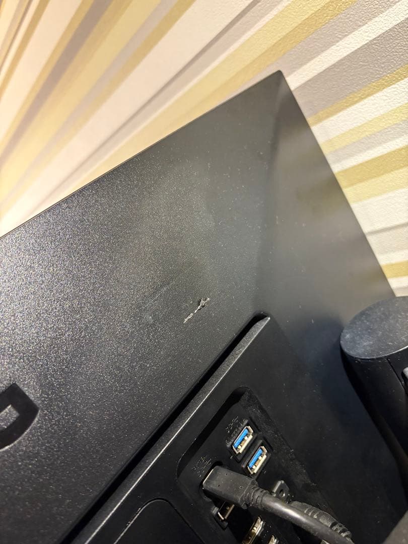 LG 27UN880 B 4K 60hz モニター