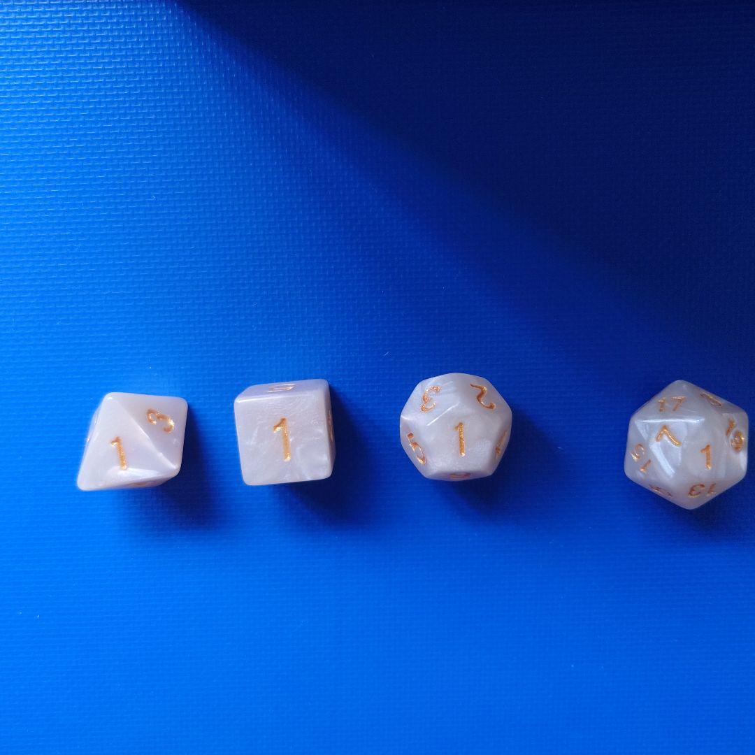 しおりちゃん様　専売　１００枚　白き森　アザミナ　デモンスミス