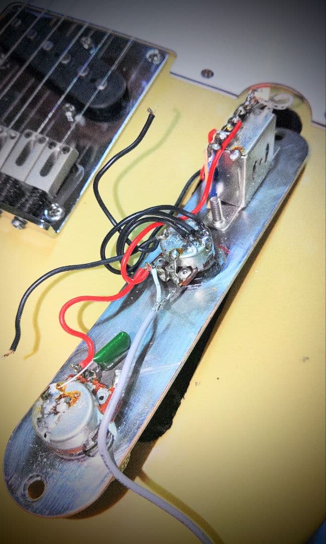 AoRin Tune ビンテージ配線材で良音　Squier テレキャスター