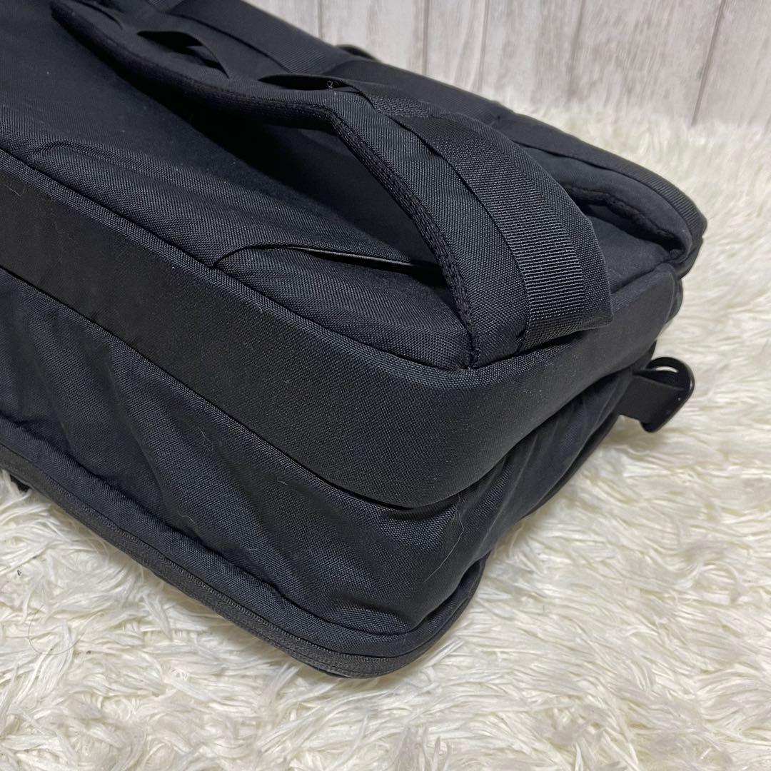 古着◎おこめちゃん　ミステリーランチ ブリーフケース 22L 黒