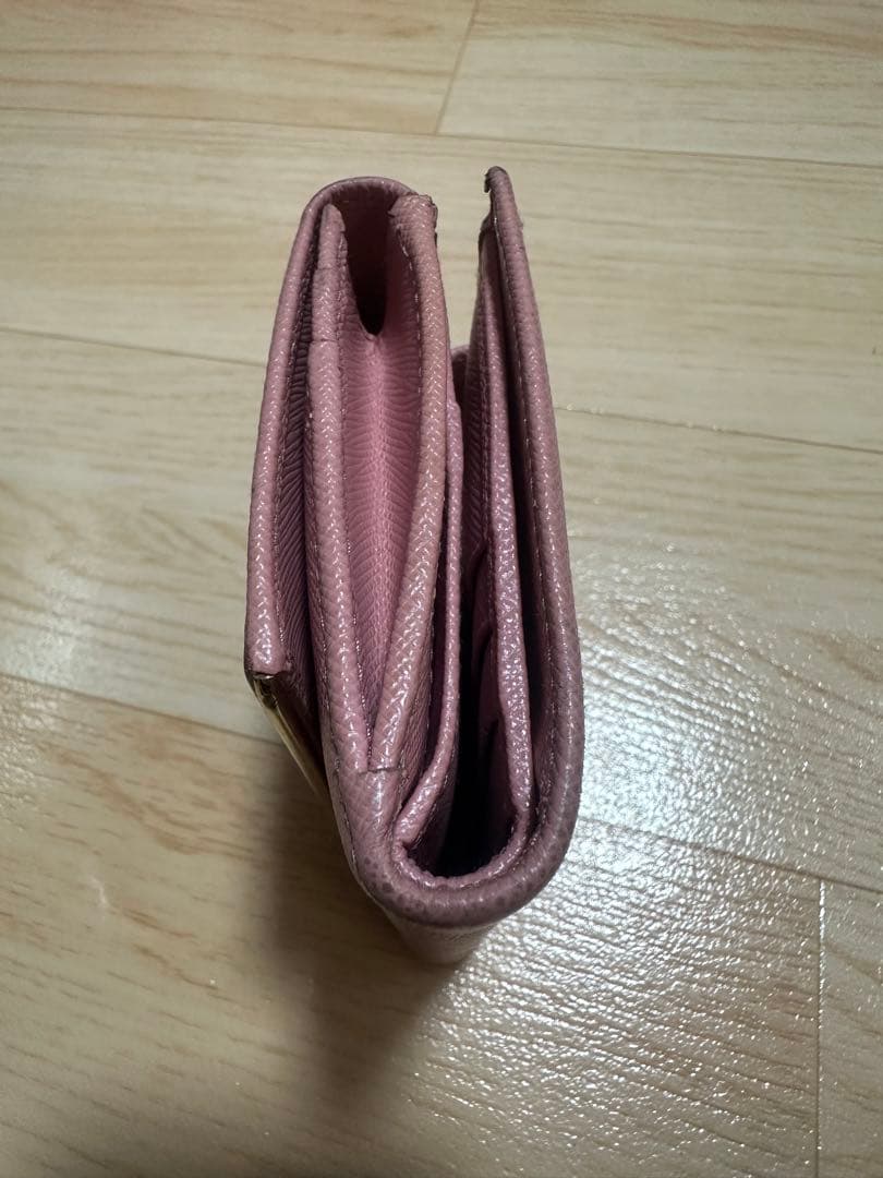 PRADA 二つ折り財布 レザーピンク