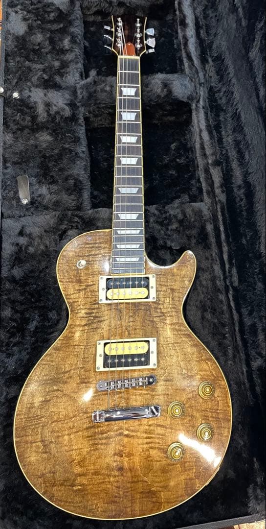 t*4様 レスポールスタイル　詳細不明