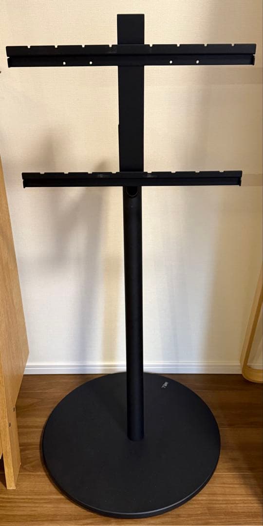 【美品】EQUALS WALL A2 ロータイプ キャスター付 テレビスタンド