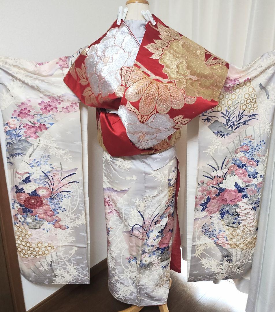 成人式正絹振袖フルセット　シルバー　豪華　華やか　清楚　上品　お嬢様