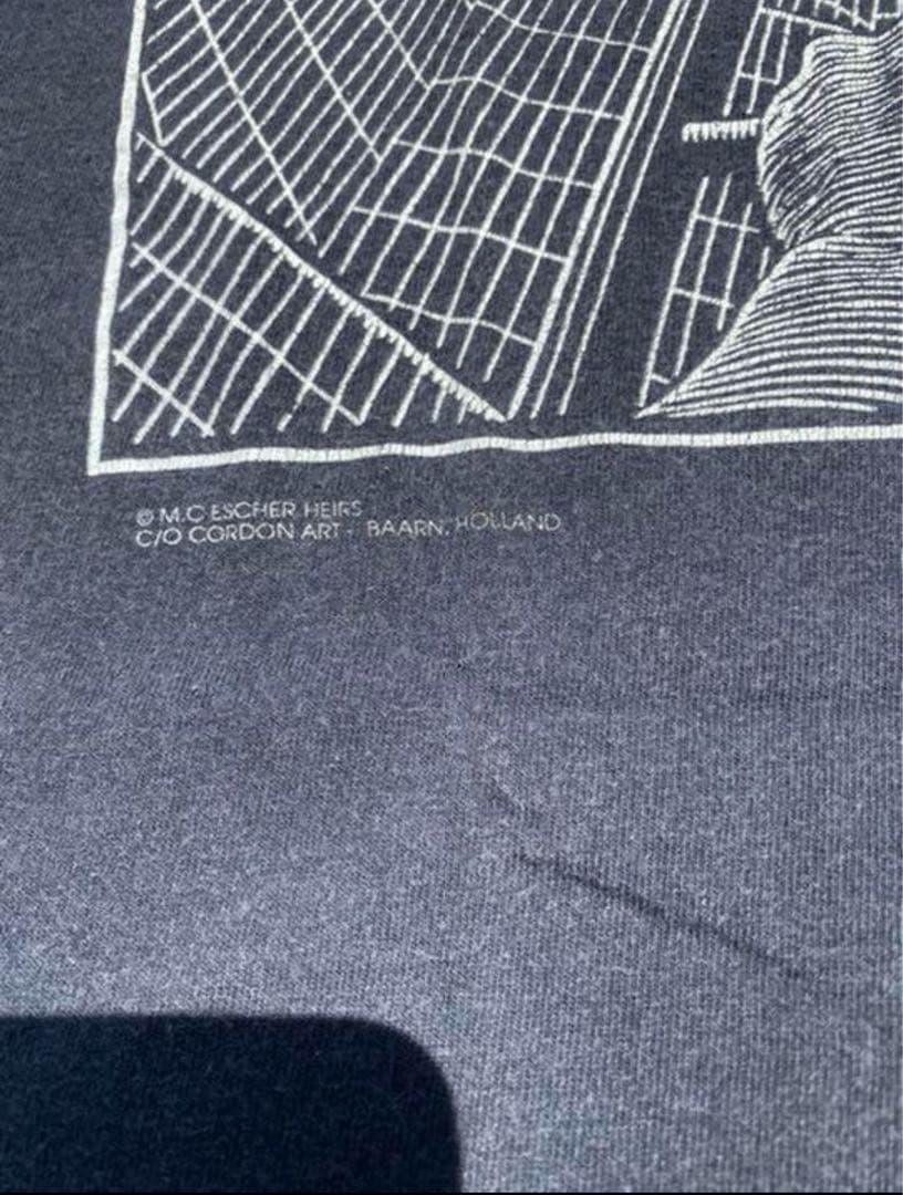 エッシャー　90s USA製　実寸L程度　両面プリント　フェード