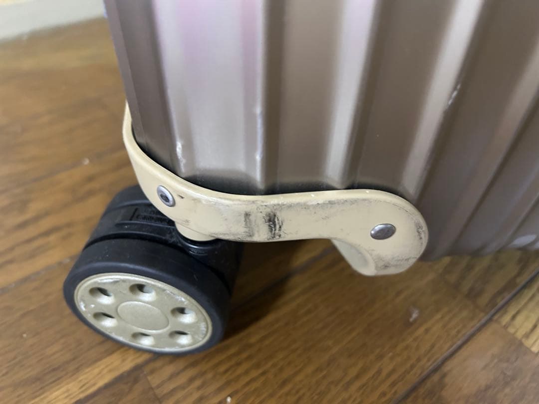 【美品】 RIMOWA TOPASチタニウム 98L 4輪