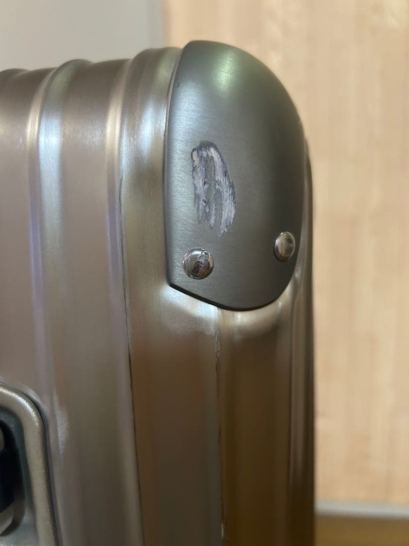 【美品】 RIMOWA TOPASチタニウム 98L 4輪