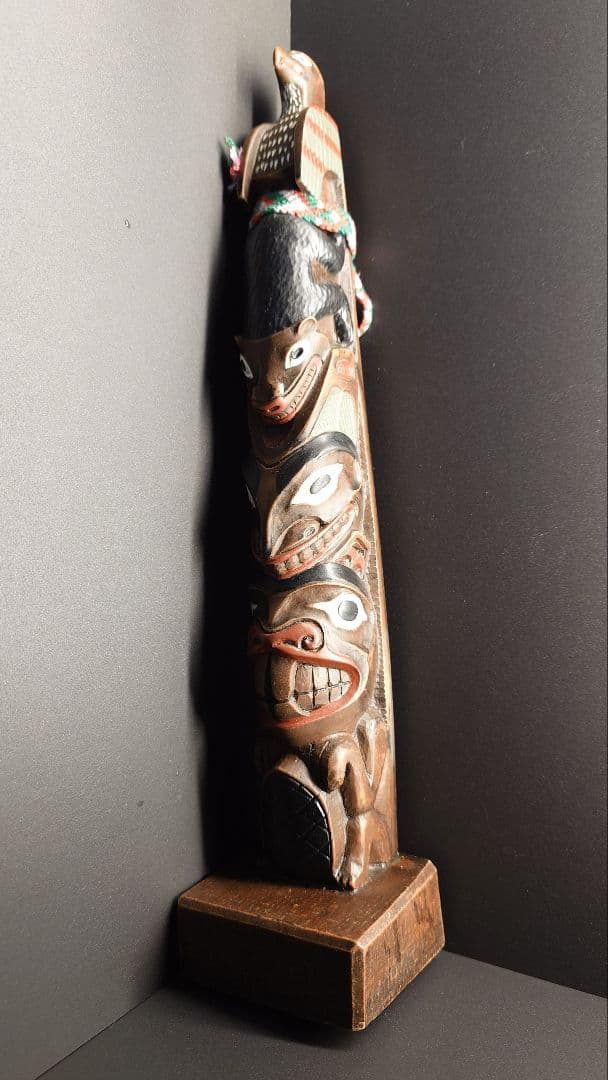 トーテムポール 鷲＆ビーバー BOMA 社製 手塗り