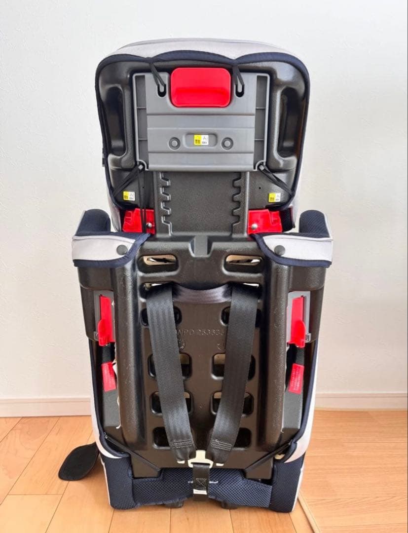 アップリカ　エアグルーヴ　チャイルド&ジュニアシート