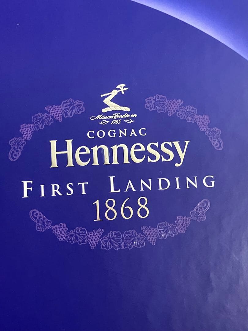 Hennessy Cognac First Landing 1868 ボックス入