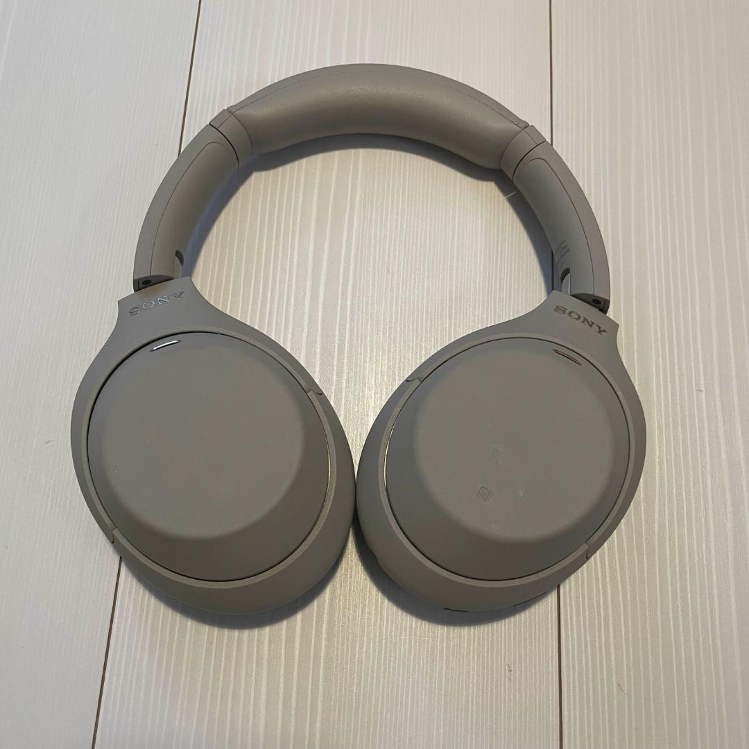 SONY ワイヤレスヘッドホン WH-1000 XM4 プラチナシルバー