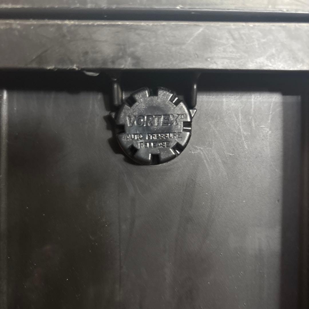 米軍放出品　PELICAN STORM CASE IM2750 ペリカンケース④