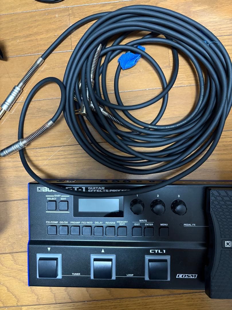 BOSS GT-1 ギターエフェクター ケーブル5m×2本