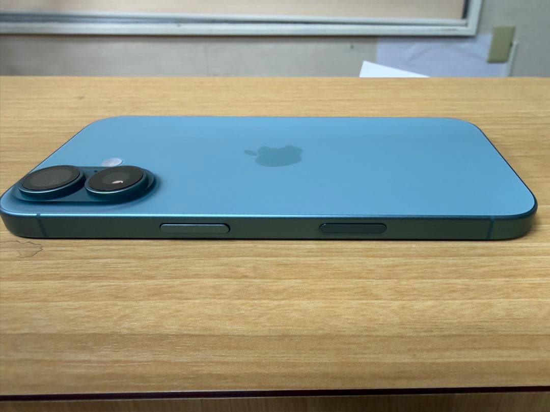 【アン】iPhone16 128GB ティール【国内simフリー版】