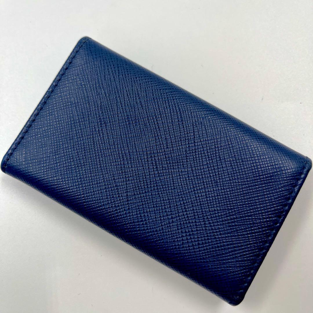 【美品 付属品完備】プラダ キーケース 三角ロゴ サフィアーノレザー 6連 青色