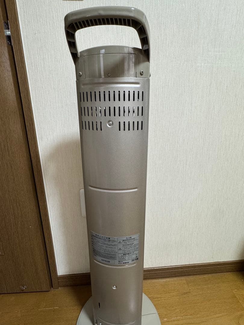 【美品】CORONA 遠赤外線ストーブ DH-C921 スリムカーボン