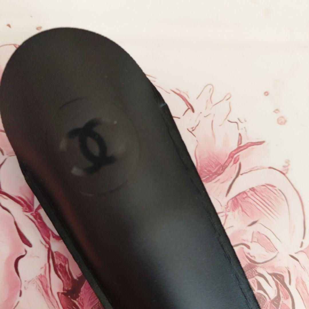 レ　バンソー　ルージュ　ヌワール✫サブリマージュリキッドファンデーションブラシ