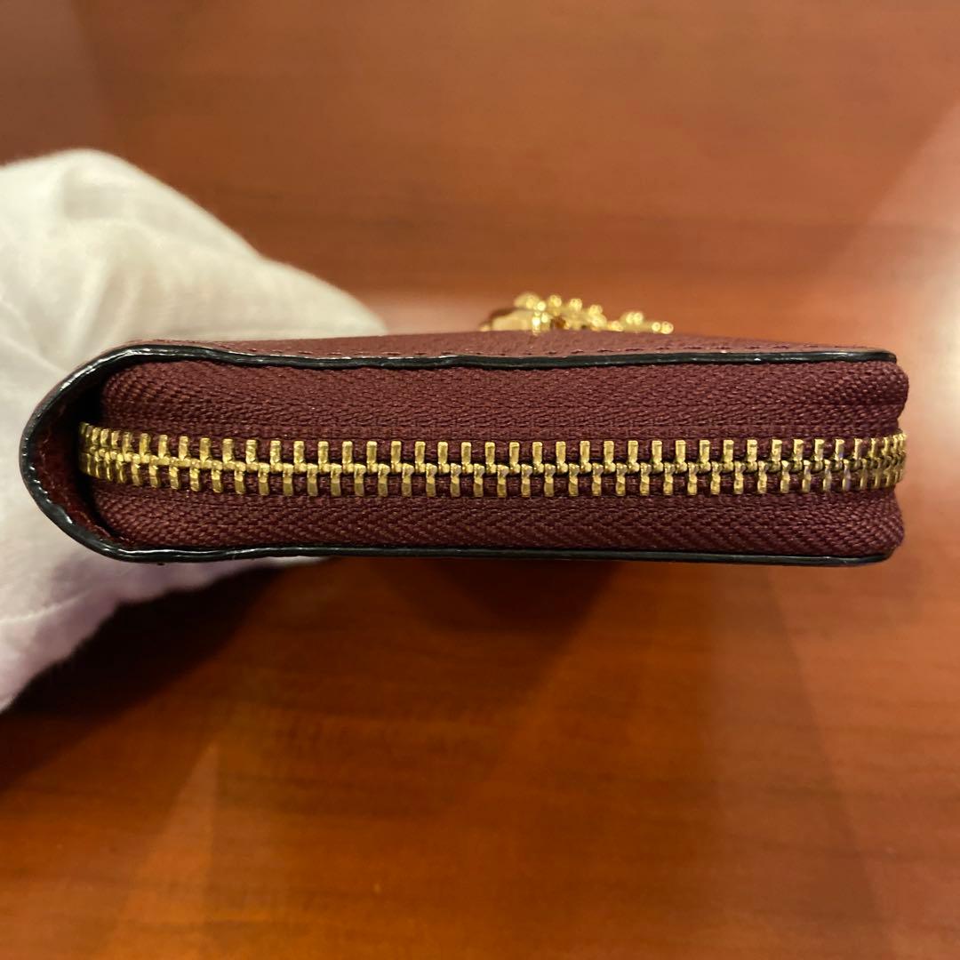 【極美品】ヴィヴィアン ニつ折り財布　金オーブ　エグゼクティブ　ボルドー　赤