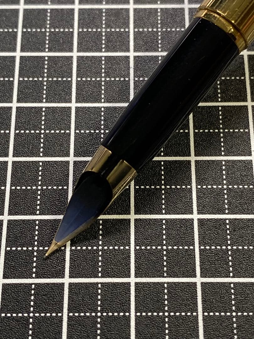 PILOT GRANDEE Gold-Stripe 万年筆　字幅F