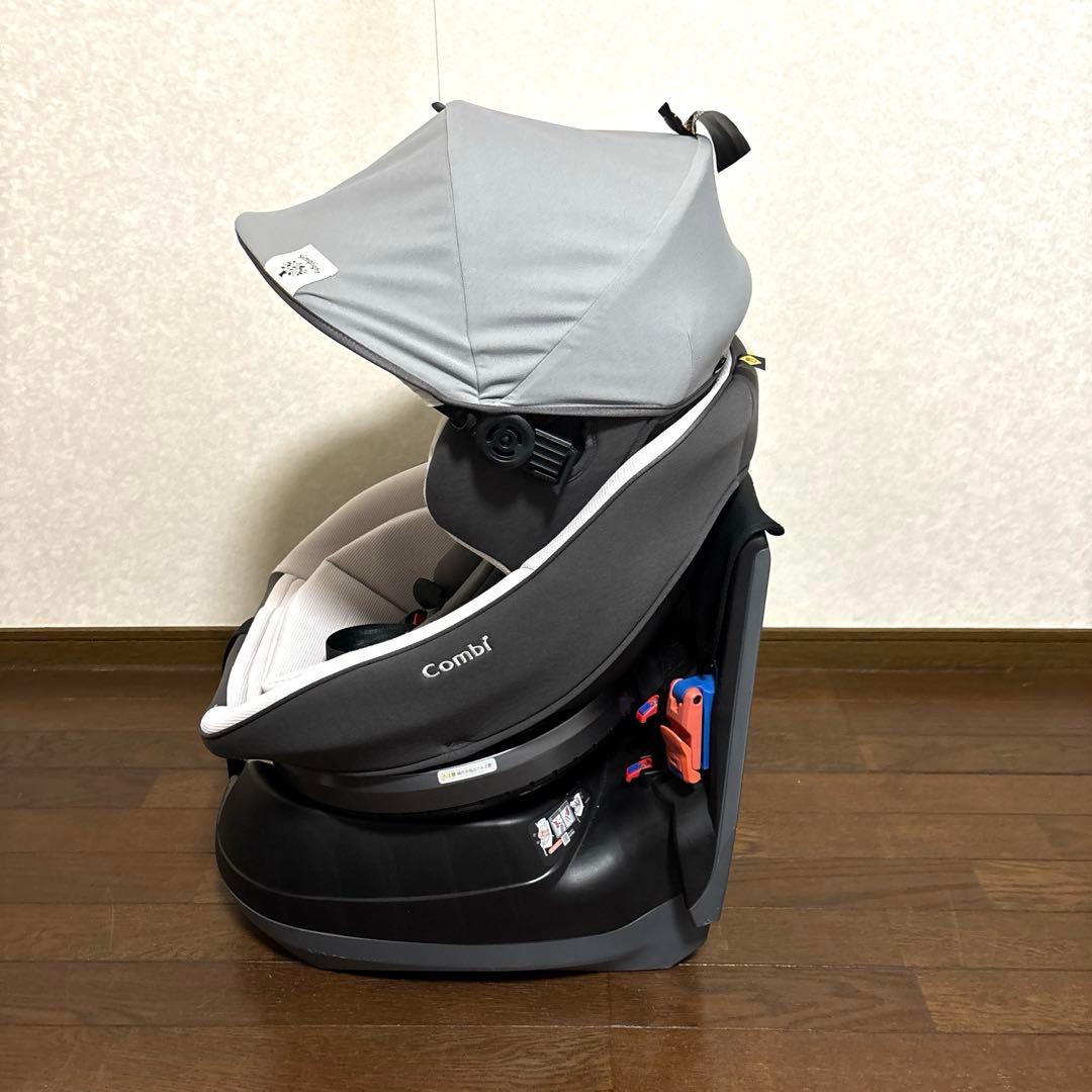 【美品】Combi クルムーヴスマート シートベルト固定 新生児OK