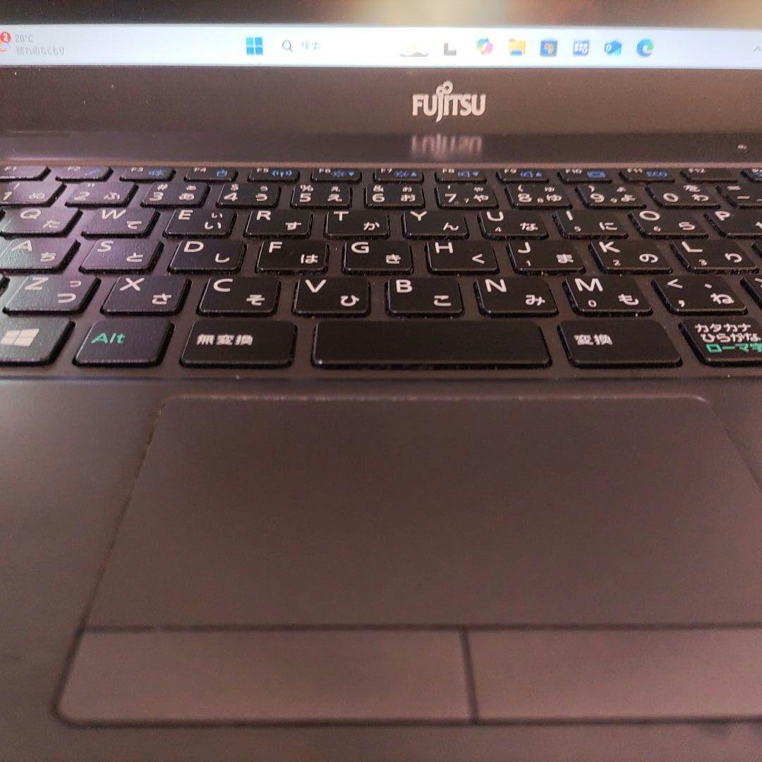 Ｋ⑧富士通　FMVU90B1B　UH90/B1