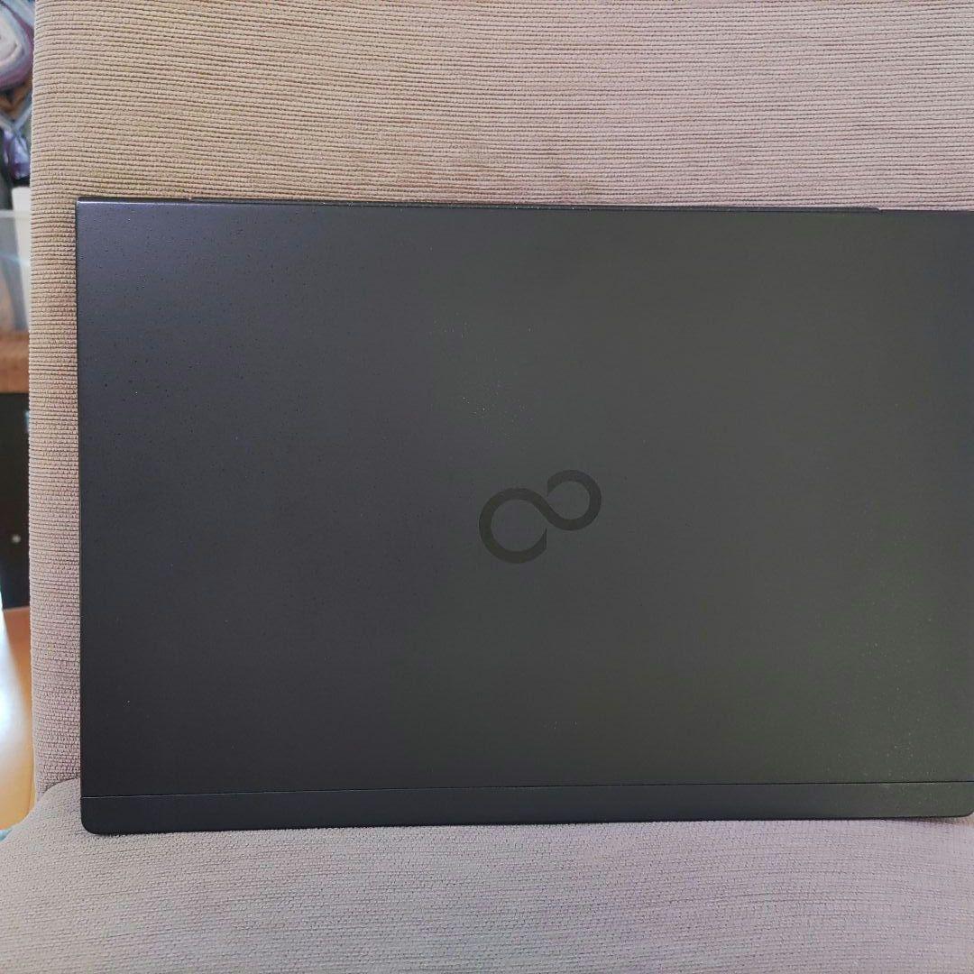 Ｋ⑧富士通　FMVU90B1B　UH90/B1