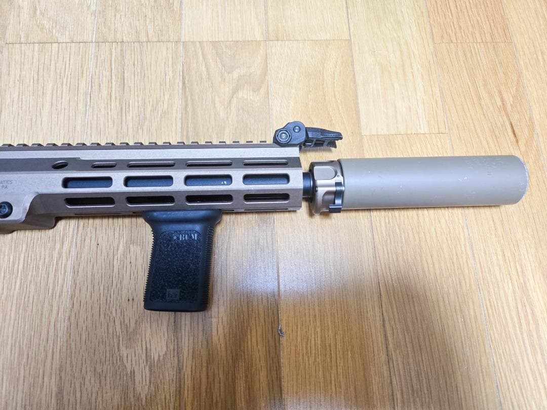 東京マルイ　MWS M4A1 カスタム品　Geissele MK16 9.3”