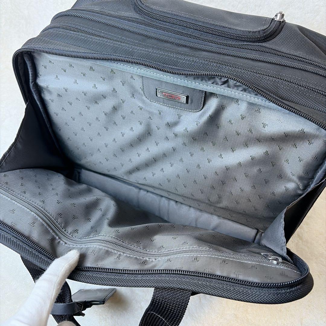 【美品】TUMI キャリーケース 2輪 機内持ち込み可 ビジネス 出張 多収納