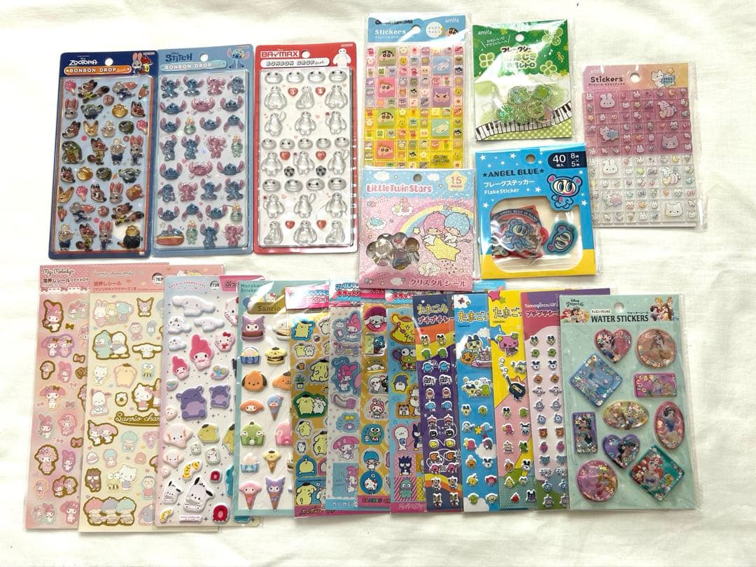 ボンボンドロップシール　ディズニー　たまごっち　サンリオ　ズートピア　マシュマロ