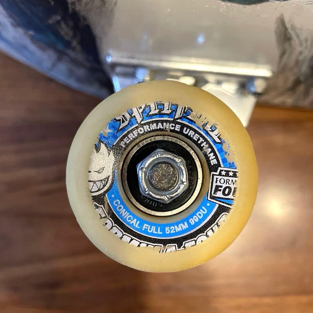 ファッキンオーサム　スケートボード　スケボー　コンプリート　ベンチャー　8インチ