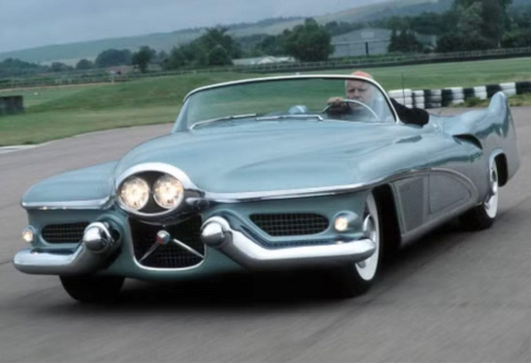 ホットウィール チェイス ラリーズ GARAGE chickluu's カマロ