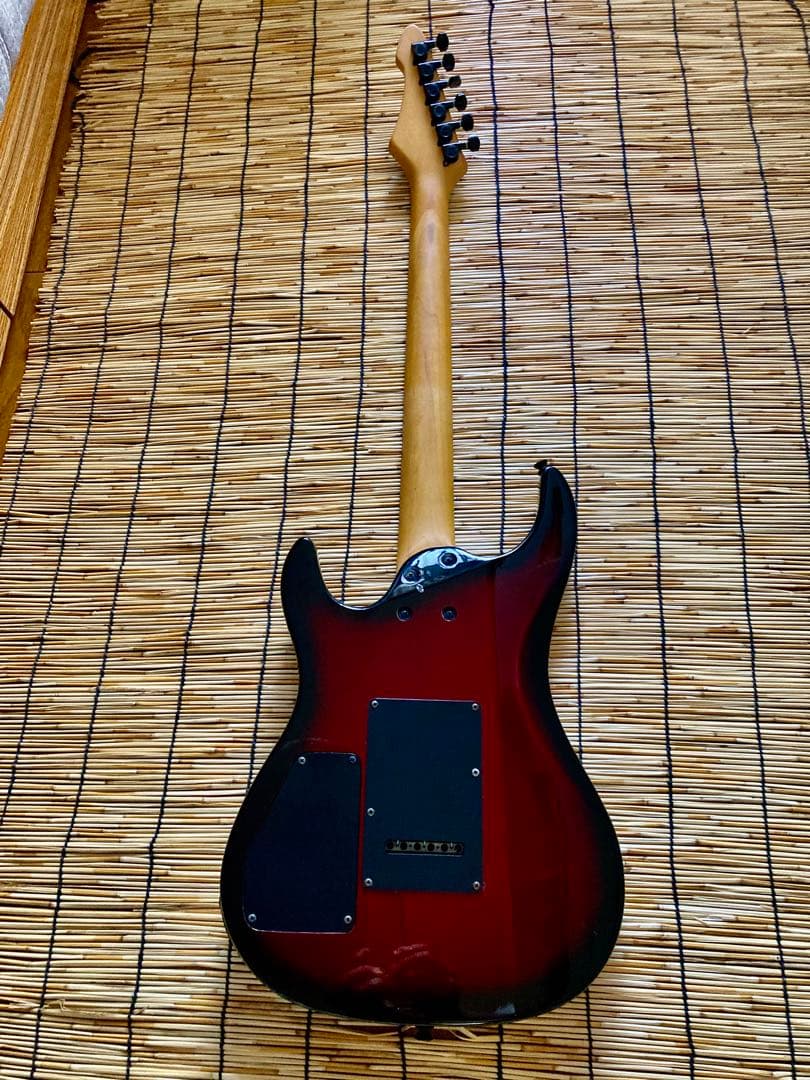 ☆高貴なダークレッド　新機能満載Aria Pro II ST