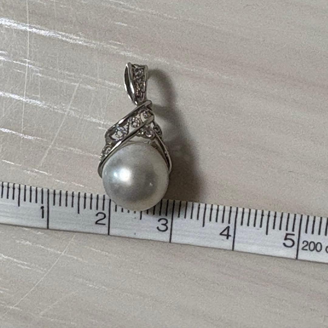 pt900真珠ペンダント