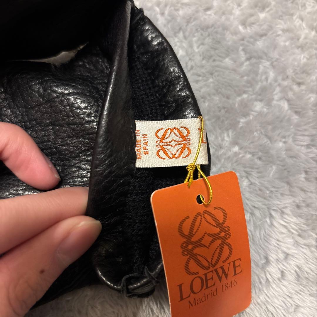 LOEWE レザーグローブ　未使用タグ付