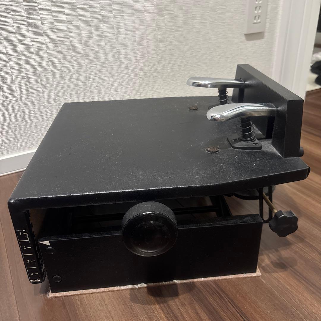 ピアノ用金属ペダル 高さ調整可能