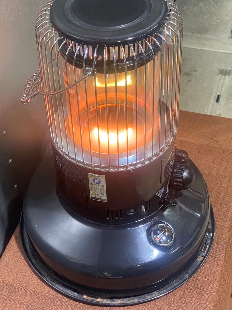 トヨトミ 自然換気オープン灯油ストーブ RB25B【灯油送料無料】