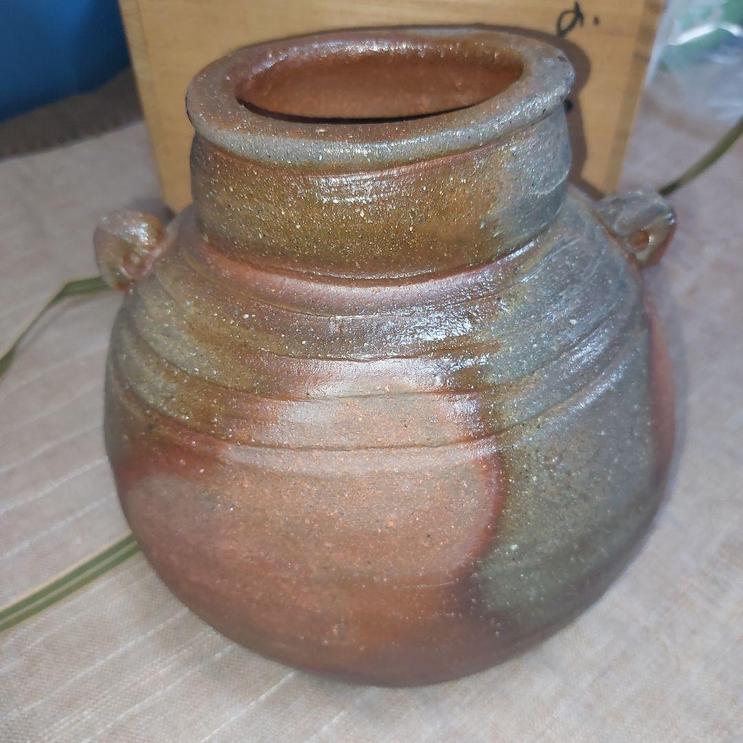 備前焼の壺です