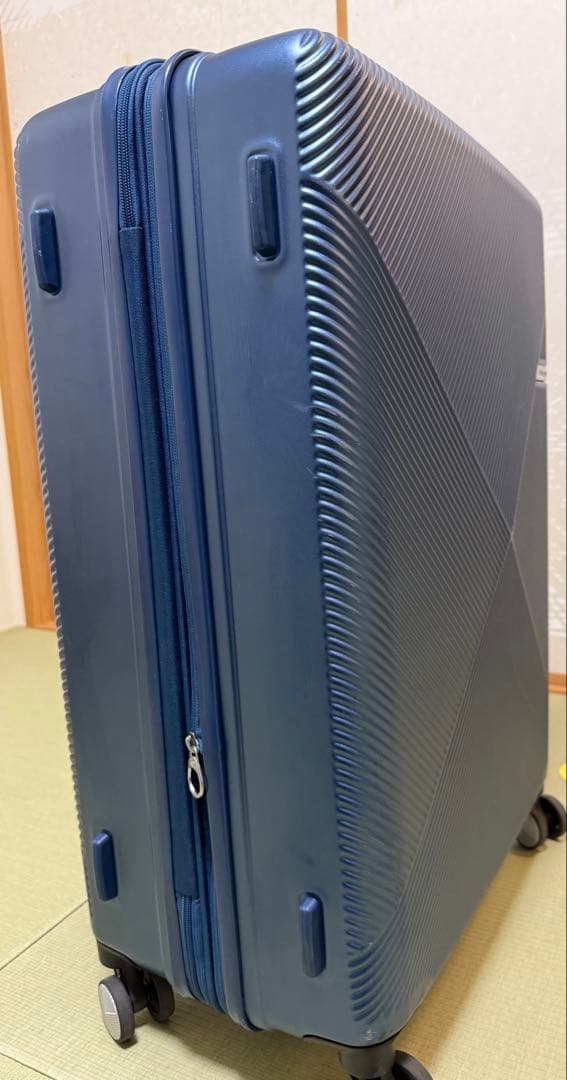 サムソナイト・ヴォラント　スピナー75 エキスパンダブル　ネイビー