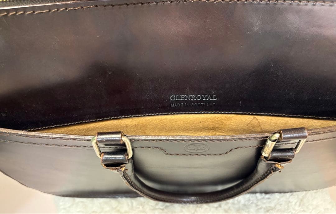 グレンロイヤル　ブリーフケース　ブライドルレザー 軽量 A4 脱着式収納