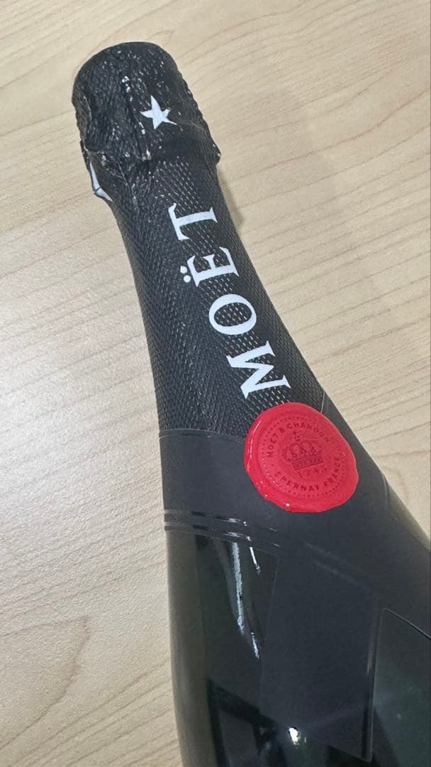 MOËT & CHANDONシャンパンDESIGN BY AMBUSH 未開栓品